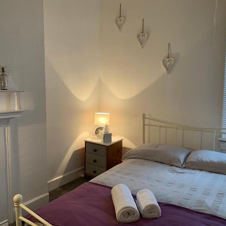 Cosy Rooms In Taunton Esterno foto